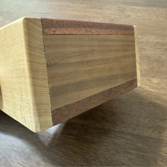 Vintage Handmade Wooden Jewelry Box With Inlay Hummingbird Trinket Box - Picture 4 of 9